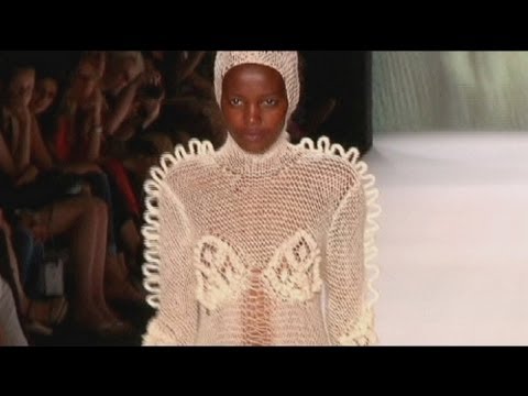 euronews le mag - Fashion Week: Leandro Cano der Modestar von morgen