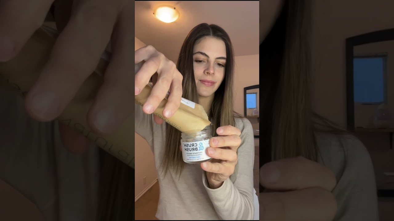 Here’s how to use toothpaste tablets! #teethwhitener #toothpaste #toothpastetablets #oralcare