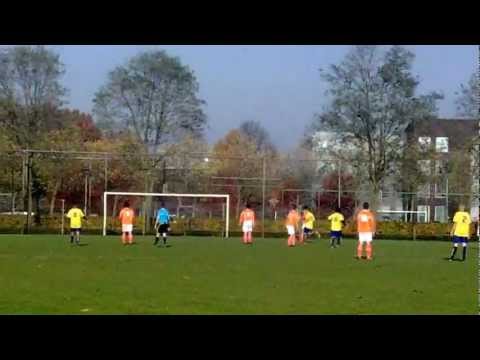 20121111 Internos Zon 2 - Moerse Boys 2: 2-2