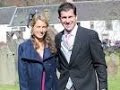 Andy Murray arrives for Dunblane wedding - YouTube