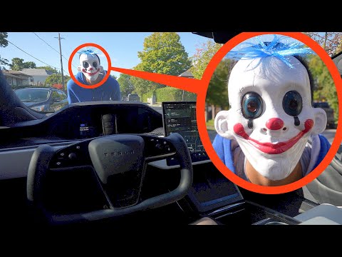 clown picked the wrong Tesla at the wrong time, (Tesla is smarter)