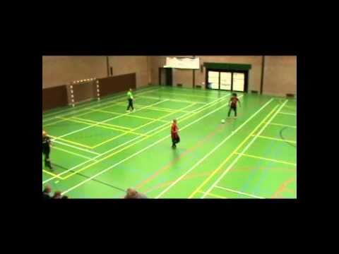 amicitia/bert zeger - tzrfermoniaboys/cis group (beker)