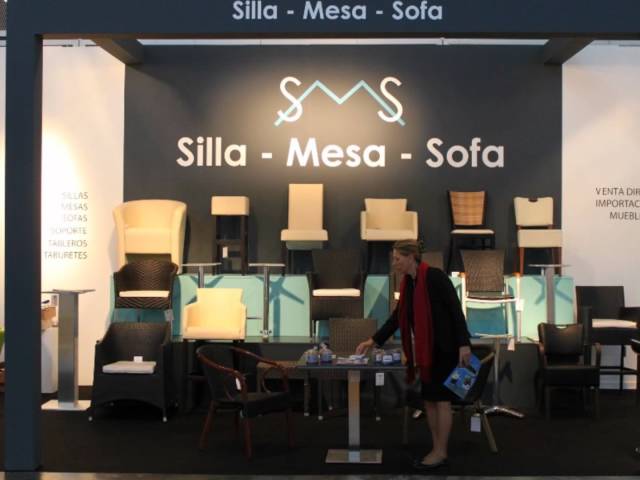 Vídeo relacionado con Litbird 274 cm Sofá Modular en Forma de U,Set of sofá de Esquina de 3 plazas con Taburete, diseño de Asiento Profundo, sofá Nube para Sala de Estar (Negro)