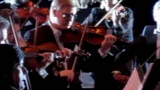 Luis Miguel - &quot;El Día Que Me Quieras&quot; (Video Oficial)