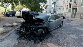 Луксозна кола е унищожена при палеж в Хасково