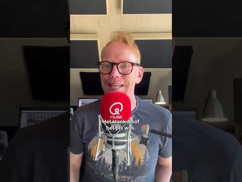 Gelukkig kan je deze #QMusical niet ruiken… 🤣 & Arne #QMusical #Qmusic