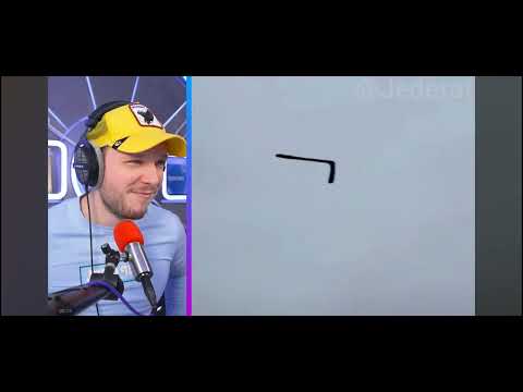 Le boomerang s une croix gamme mais par contre Hitler derrière