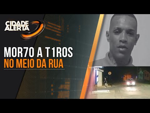 FLAGRANTE: HOMEM É ASSASSINADO A TIROS, NO MEIO DA RUA, EM MONTE BELO