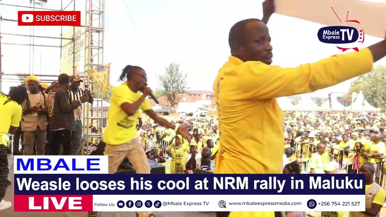 Weasel Manizo looses temper on NRM rally in Mbale... 