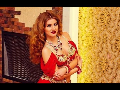 Anna Yudina Belly Dancer