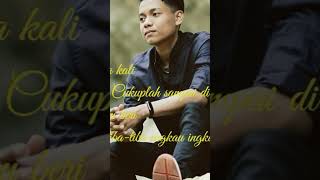 Download lagu Arief - Aku Berharap Engkau Berkhianat mp3 Download lagu Arief - Aku Berharap Engkau Berkhianat mp3