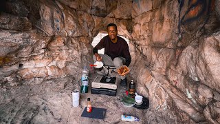 Solo Backpacking Cooking Hot Wings In A Rock Cave !!