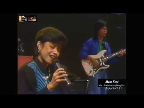 Karimata ft. Ruth Sahanaya - Masa Kecil (1988) | Live TVRI