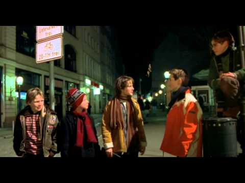 download lagu mp3 mp4 Das Fliegende Klassenzimmer Stream, download lagu Das Fliegende Klassenzimmer Stream gratis, unduh video klip Das Fliegende Klassenzimmer Stream