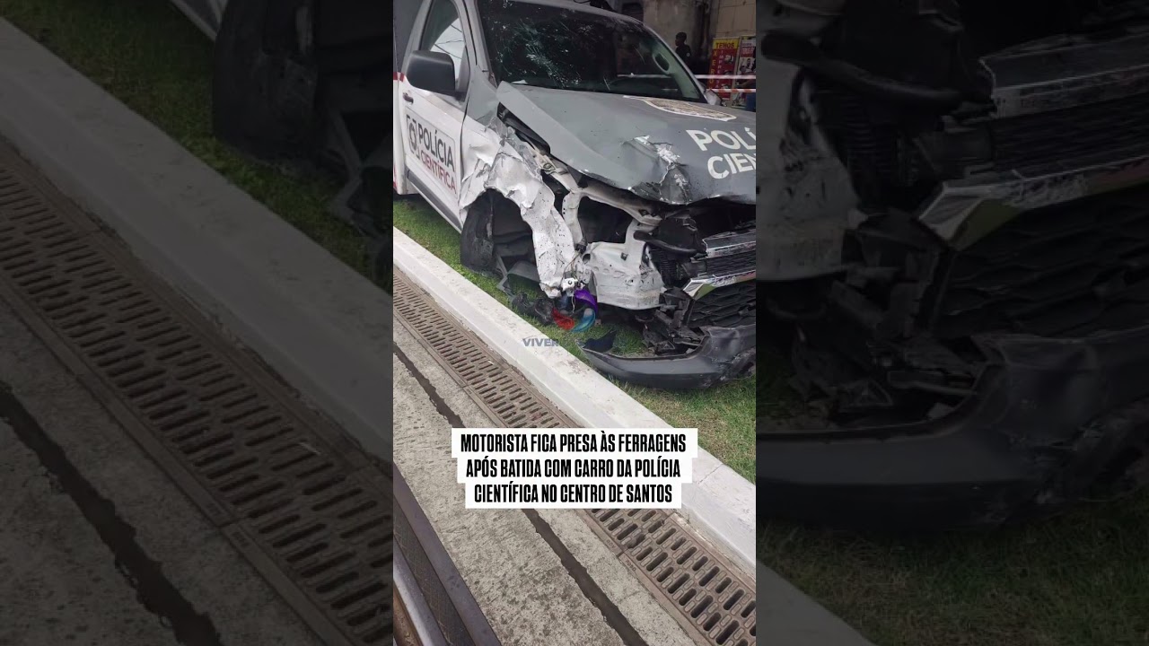 Motorista fica presa às ferragens após batida com carro da polícia científica no Centro de Santos.