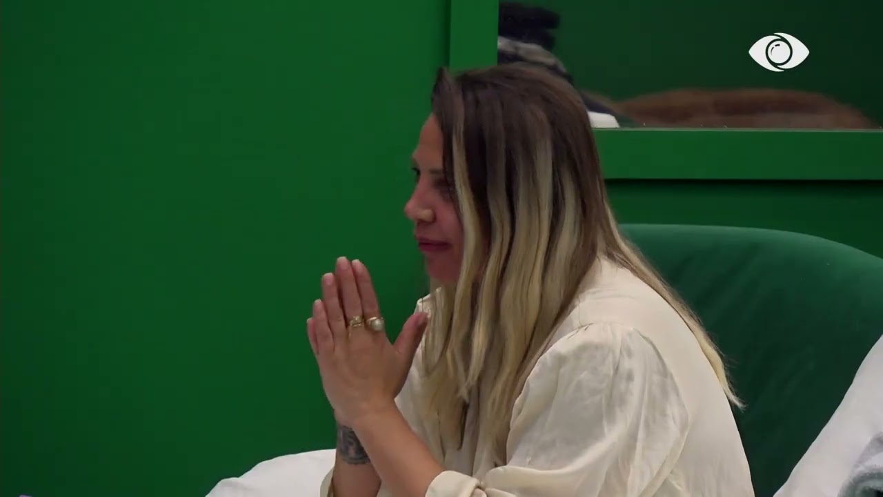 “Si mund të qeshi një njeri kur është i mërzitur?”/ Gerta dhe Krisa bisedojnë për Valbonën dhe Laertin