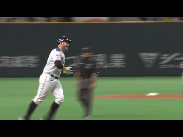 【5回裏】ファイターズ・レアードがレフトスタンドへ勝ち越しとなる2ラン!! 2017/4/12 F-H