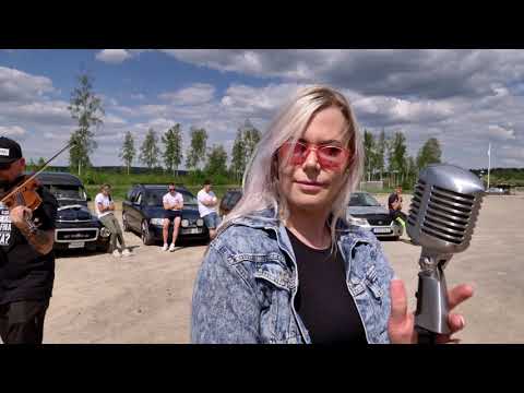 Sofie Svensson & Dom Där - Pumpa bas (OFFICIAL VIDEO)