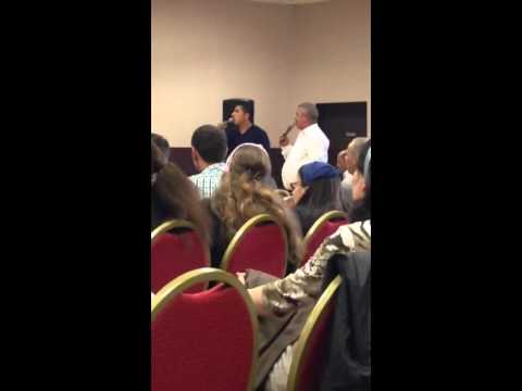 Fratii romi la biserica Lumina Lumii Paris