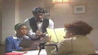 AUNTIE & HYACINTH IN RESTURANT (THE REAL MCCOY)