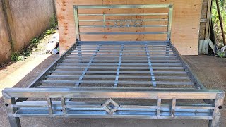 Metal Bed Frame Ideas #metalframe #metalbedframe