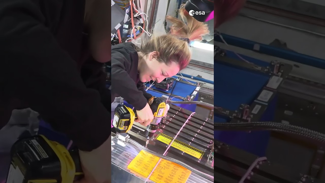 Printing metal in space with our 3D printer 🧑‍🚀