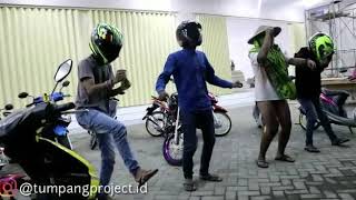 Download lagu VIRAL!!! GOYANG METIC NGELABUR LANGIT!!! mp3