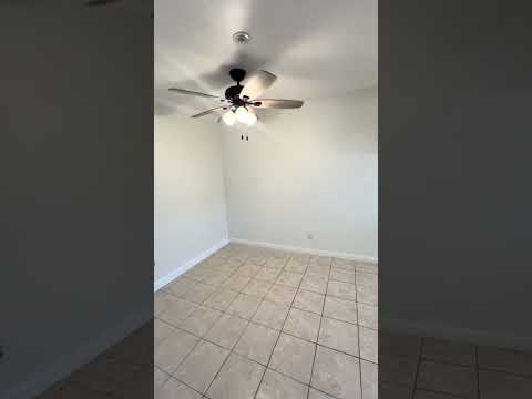 La Salle-8632 - Video 2 of 2