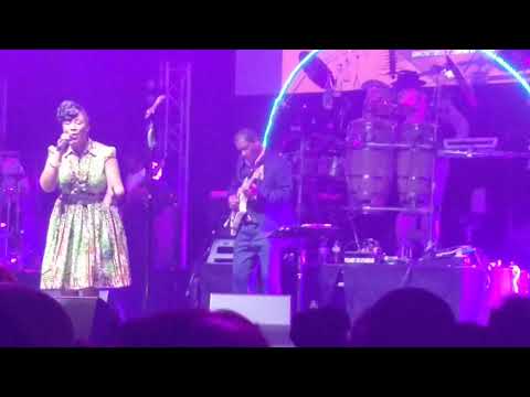 Giants of Lovers Rock(31)