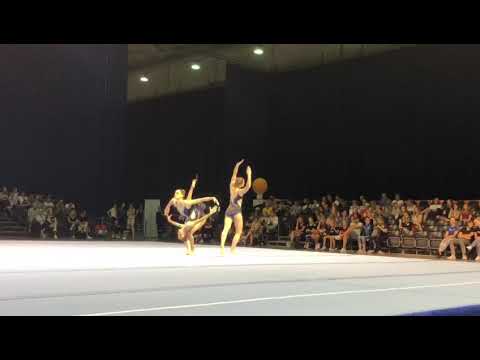 NK 2019 acro, COMBI, Faye Hubers, Lisanne & Sharon Elshof (A senior, De Leleaart, NED)