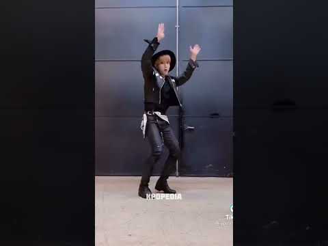 I’m never letting anyone forget this dance cover of han😂😂😂😂❤️ #kpop #straykids #txt #funny