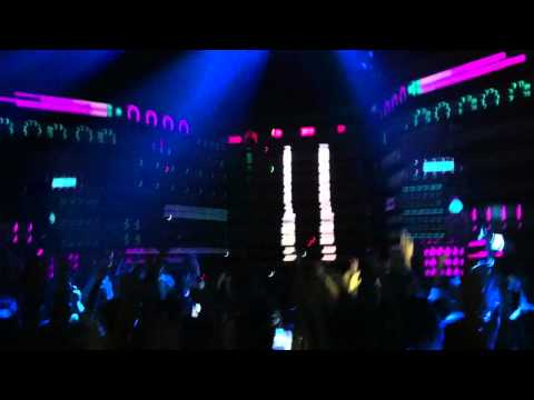 Eric Prydz EPIC - Pjanoo 2011 @ Alexandra Palace
