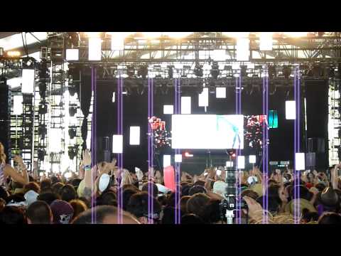 Skrillex @ Coachella 2011 Part 1 (Full Set HD)