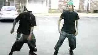 WATC ME GET EM DANCE