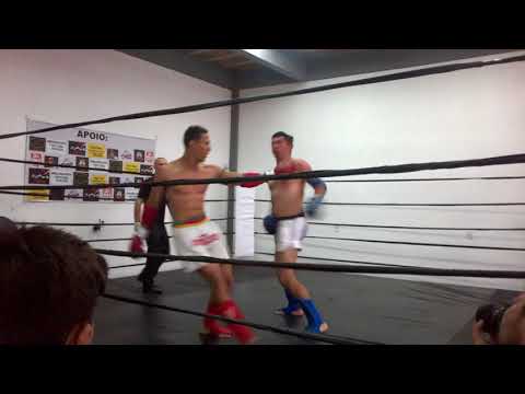 luta de muaythai semi pró