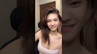 Download lagu Lovely Periscope Girl 🫦💦 #047 #livebroadcast #livestreaming #bigo mp3