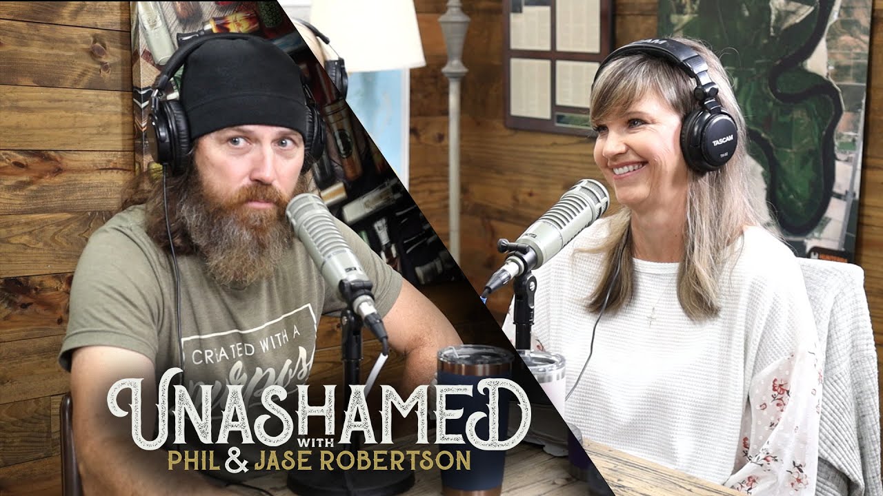 Ep 243 | Missy Robertson Makes Her Unashamed Debut, and Jase Is NERVOUS