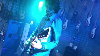 Line 6 Helix [Product Demonstration]