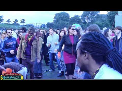 KING SHILOH ft chanter - Babylon Shall Fall (Earthquake Dubplate 6) @ cannabis day A-dam 17-06-2012