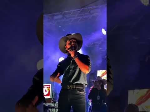 🤠 ¡Puro sentimiento aventurero en Charalá! 🇨🇴🔥 #musicapopular#yeisonjimenez