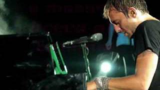 cesare cremonini le tue parole fanno male + testo