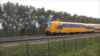 preview picture of video 'Trains, treinen, Züge, tog, near the Moerdijk bridge, Willemsdorp, NL, 12 SEP 2014'