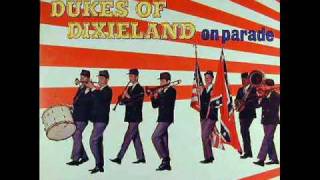 Dukes of Dixieland - 05. HIGH SOCIETY - On Parade