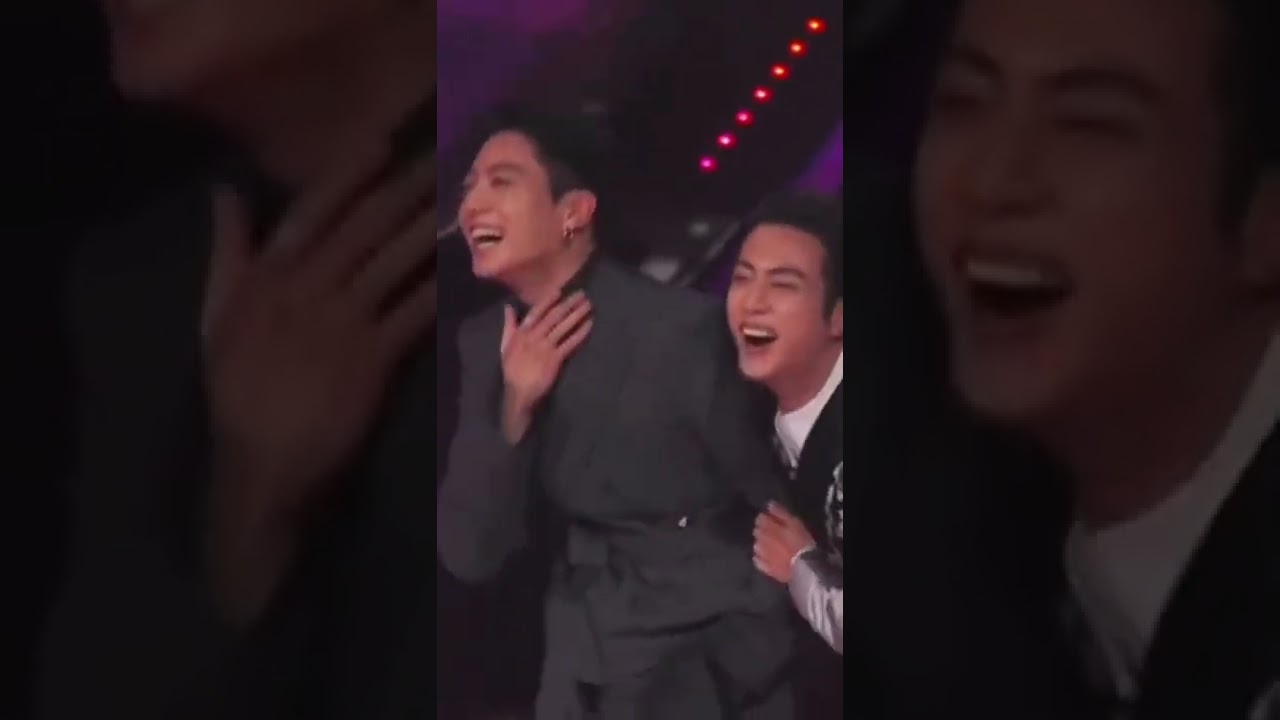 Jungkook asked Taehyung to be his girlfriend 😬😱🤫🤭🤣