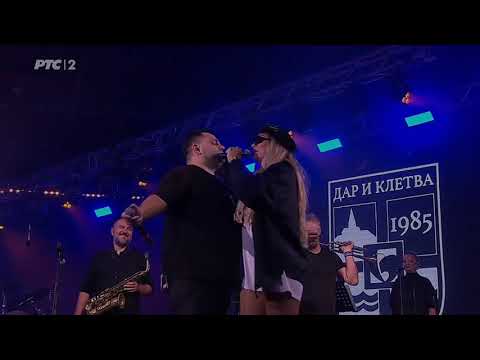 Coby feat Senidah - 4 strane sveta (live @Guca)