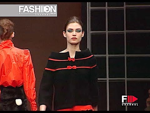 EMANUEL UNGARO Fall 2005/2006 Paris - Fashion Channel