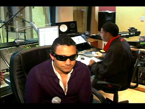 ELVIS MARTINEZ  DUO  DAVID BISBAL