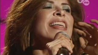 Gloria Trevi - Una Rosa Blu (Versión Acústica)