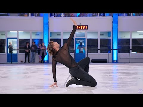 Jeremy Abbott performs his solo from “re:member" at the Philadelphia Skating Club's 2025 Gala