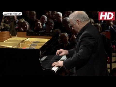 Daniel Barenboim - Chopin Fantasy in F minor